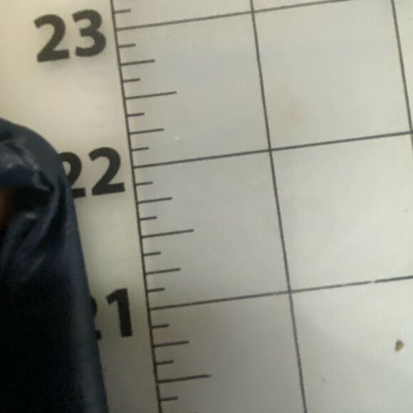 Chico’s Shiny Short Sleeve Hooded Zip Jacket Size 2 - Picture 14 of 15